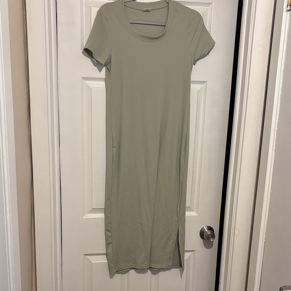 Casual Olive Green T-Shirt Dress